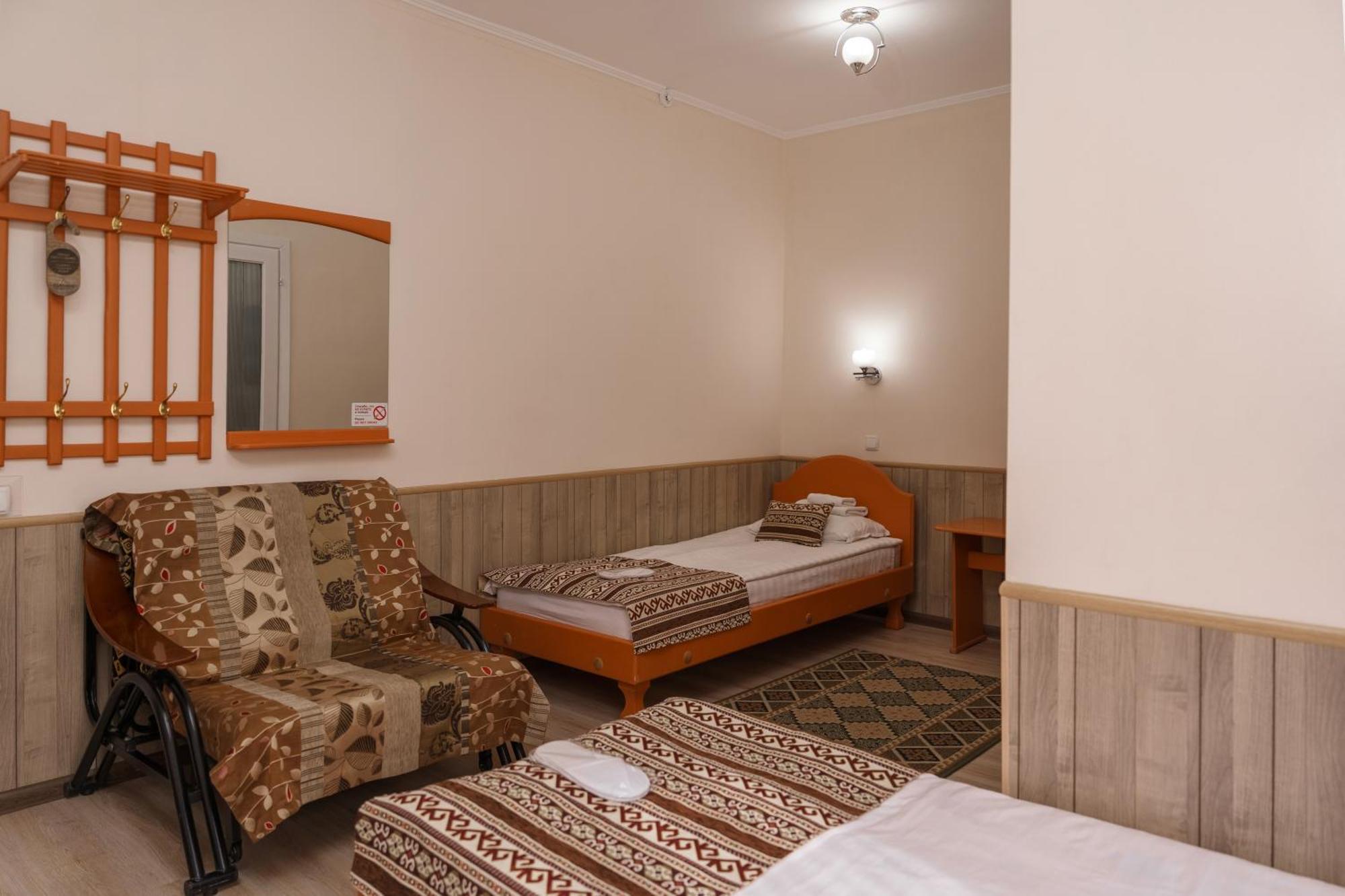 Alpinist Hotel Biškek Exteriér fotografie